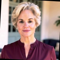 Adamen Inc. Employee Julie Adamen's profile photo