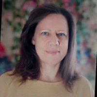 Maigut Vera Email