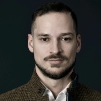 Andre Bixenmann Email