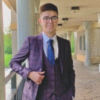 Stadium Custom Kicks Employee Angel Ortiz Jr's profile photo