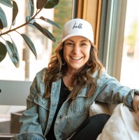 Hello Juice Employee Jen Maness's profile photo