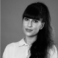 Madeleine Möller Email