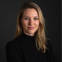 Sinah Janssen Email