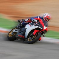 Simon McGregor-Wood Email