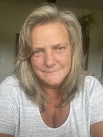 Karla Pool Email & Phone Number