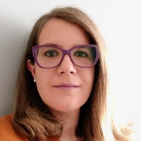 Ana Elias Email