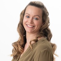 Back Office by Buyers Edge Platform Employee Louise C.'s profile photo