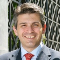 E-mail e número de telefone de Dimos Silvestriadis