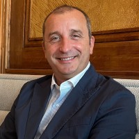 Extend Employee Olivier Boucard's profile photo