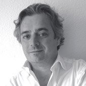 Nils Saattchi Email & Phone Number