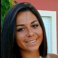 Yovanna Polisciano Email