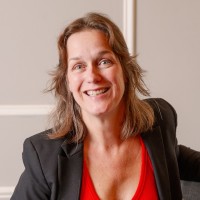 Tess Mangum