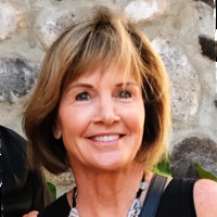 Douglas Elliman Employee Kim Coates's profile photo