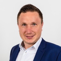 Thomas Maier Email