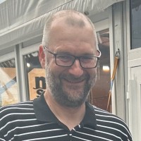 Jan Reznicek Email