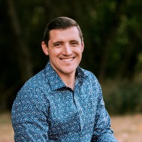 Andrew Peters