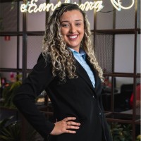 Taíza Caramori Email