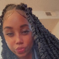 FIGS Employee Ricki Jackson's profile photo