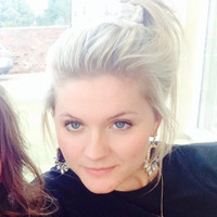 E-mail e número de telefone de Anna Masters