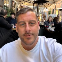 Iain Munz Email & Phone Number