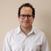 Luis Saavedra Correa Email