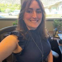 Dyanna Varhaug Email