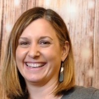 Angela Lysaght Email & Phone Number