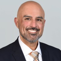 CBRE Employee Alex Vasquez's profile photo