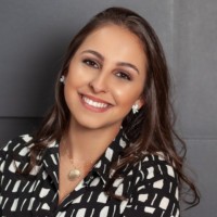 Colégio Santa Inês oficial Employee Camila R.'s profile photo