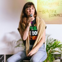 Sara Edmonds Email