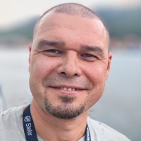 Email e telefono di Marat Mukhamedyarov