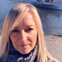 Okanagan Beach Rentals Employee Sharon Ward's profile photo