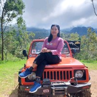 Dua Kelinci Employee Felia Wahono's profile photo