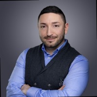 Enes Gülec Email