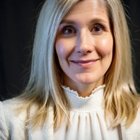 Julie Hendrickson Email