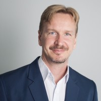 Torsten Warz Email