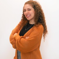 Giovana Moraes Email & Phone Number