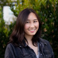 infograph-ed Employee Vivian Yeung's profile photo