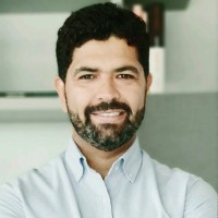Roberto Batista Email