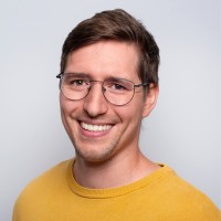 Ivar van Den Boogert Email