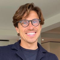 Email e telefono di Nikolai Bratkovski