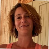 Aude Larrere Email