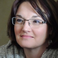 Stephanie Fouts Email & Phone Number