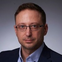 Email e telefono di Robert Foldi