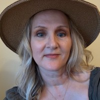 The Watkins Company Employee Laurie Kenyon's profile photo