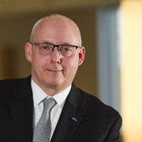 Email e telefono di Brett Hinds