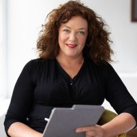 Sinead Farrelly Email