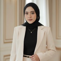 Nora Adyla Email
