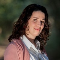 Analia Cespi Email