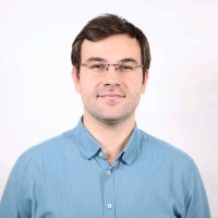 İzzet Özdemir Email